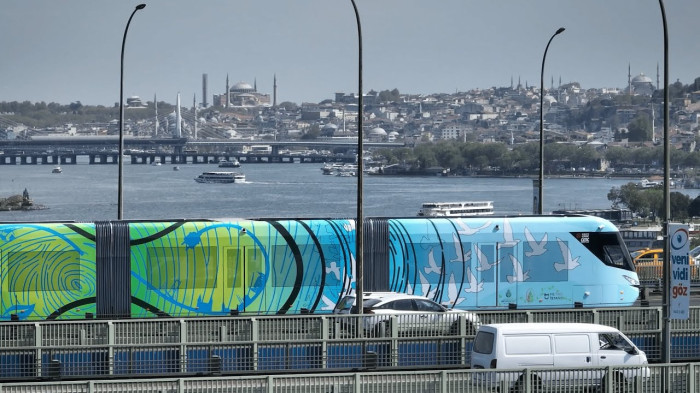 Yeni Nesil Metrobüs test sürüşünü tamamladı